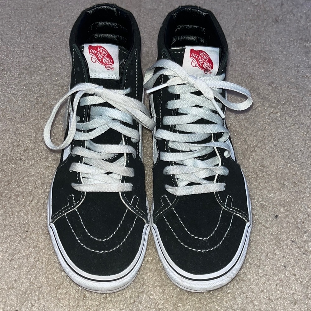Hightop black vans